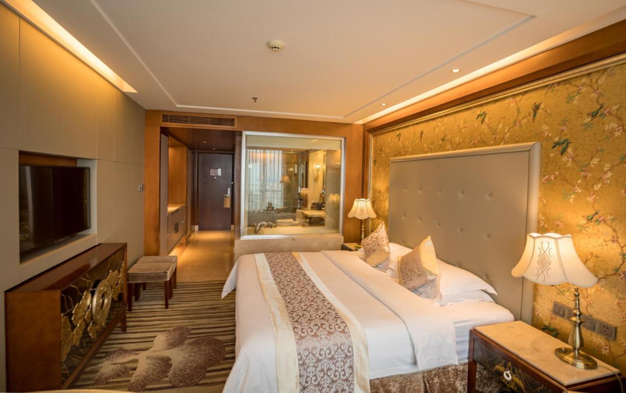 Sunshine Hotel Zhangjiajie Exterior photo