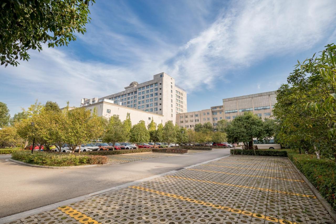 Sunshine Hotel Zhangjiajie Exterior photo